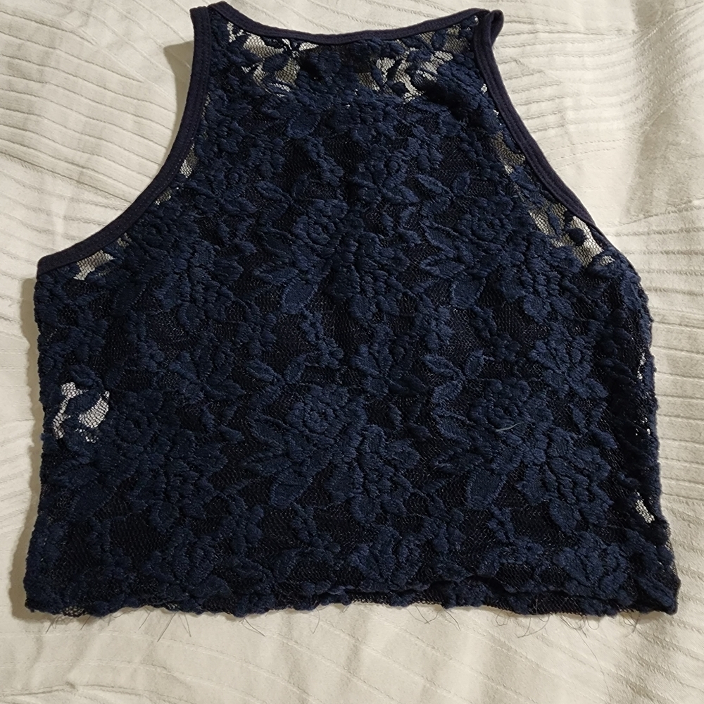 Cropped top